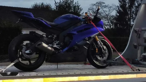 Aux portes du Mans, à près de 160 km/h sur la D139